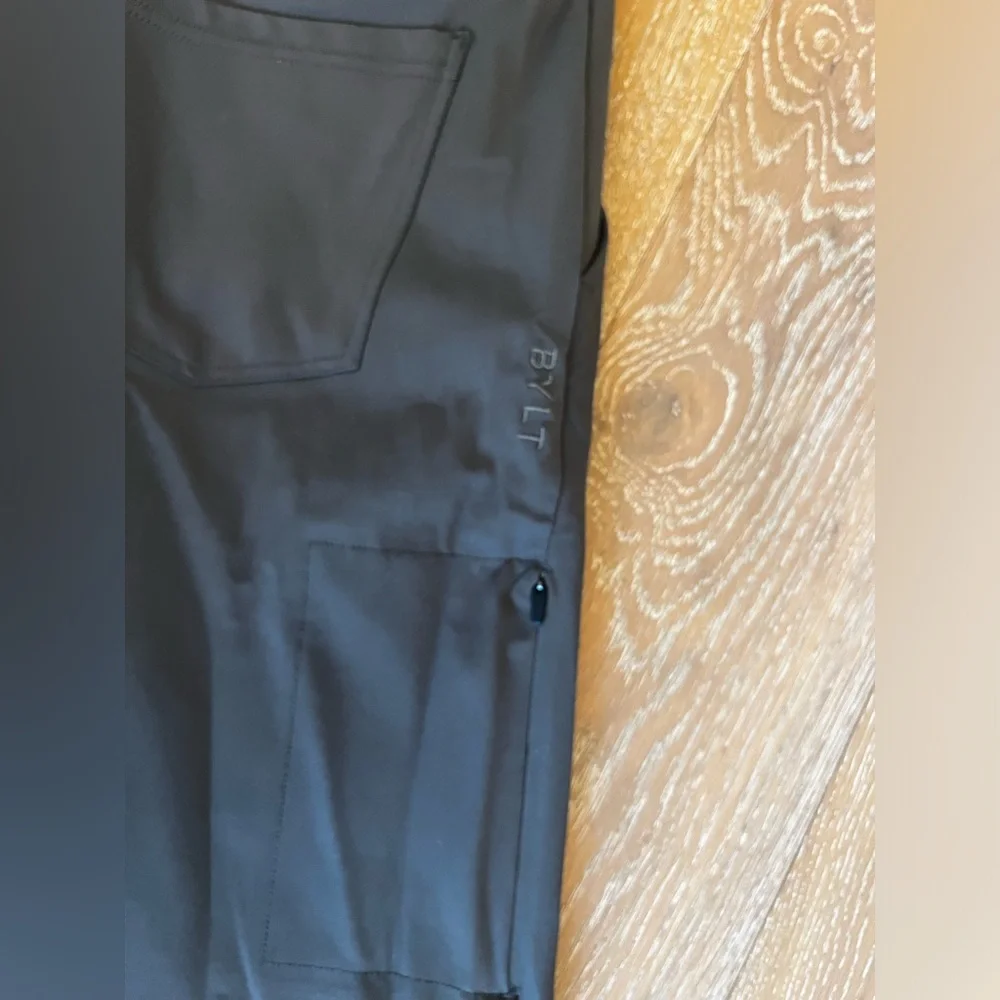 BYLT Basics Men's Charcoal Chinos NWT - Picture 11 of 14